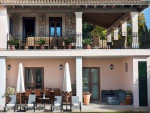 Can Corem de Son Moix - Luxurious 6-bedroom villa just 10 minutes from the beach