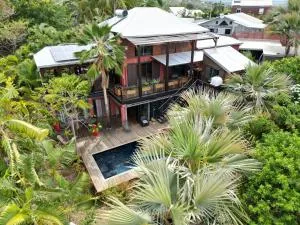 Caz Margouillat - 厄唐萨雷