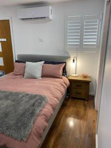 Dog friendly new humble abode In hotspot location