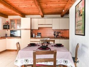 Charmant 3 pièces à Montgenèvre avec garage et jardin - FR-1-266-208