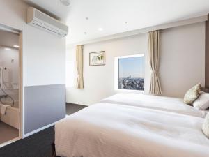 Twin Room with Sky Tree View - Disability Access - Non-Smoking