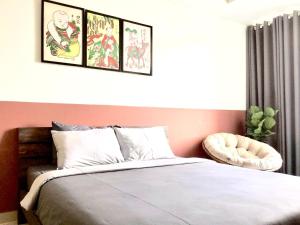 Rivergate Residence canal view studio