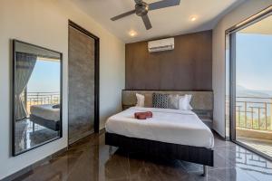 SaffronStays HeavOne Trio - 3BR villa with terrace, BBQ, WiFi & panoramic valley views near Tiger Point, Lonavala