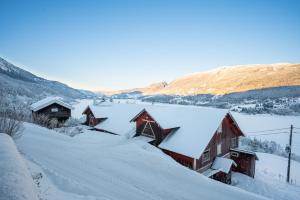 Stamp and sauna! Small farm with fantastic view!