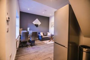 Apartment 2 - The Crescent