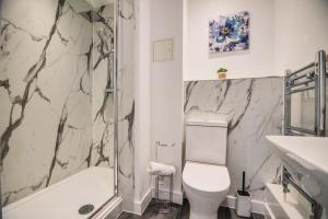 Apartment 2 - The Crescent