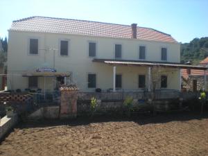 Apartments Sunny House