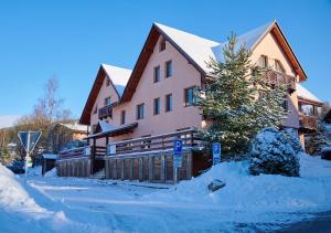 Slunný a vzdušný Apartmán Astra - by Relax Harrachov