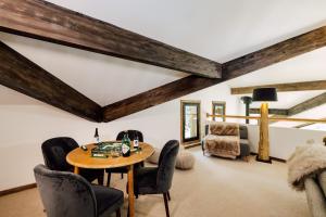 Chalets Chalet Riviere : photos des chambres