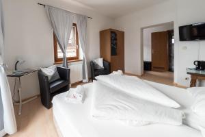 Superior Triple Room room in B&B Hotel Heimgartl