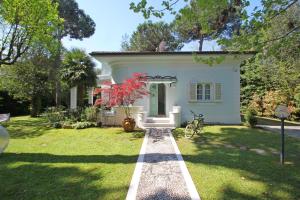 Villa Poveromo