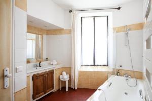 Hotels Le Clos Du Buis : photos des chambres