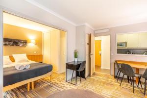 Appartements Paris Expo Apart Hotel Porte de Versailles - Parking : photos des chambres