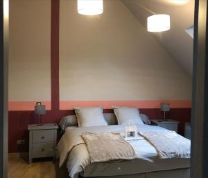 B&B / Chambres d'hotes La Ferme du Chateau : photos des chambres