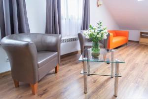 One-Bedroom Apartment room in Warsaw Apartments - Apartamenty Wilanów