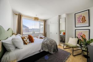 Coventry Spacious Luxury 3 Bed House, Private Parking, Sleeps 8, by EMPOWER HOMES