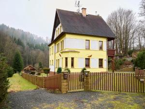 Holiday Home Zlata Olesnice by Interhome