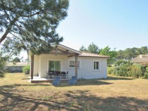 Maisons de vacances Holiday Home Les Arbousiers by Interhome : photos des chambres