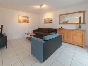 Holiday Home Vissershuis 2 with parking by Interhome