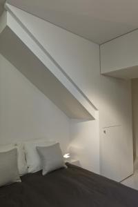 One-Bedroom Apartment - Split Level