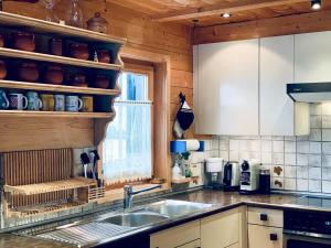 Chalet Chalet Rodas 9 by Interhome