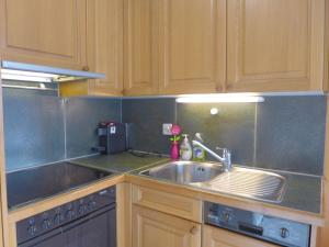 Apartment Résidence Byblos 11 by Interhome