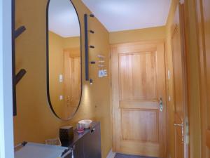 Apartment Résidence Byblos 11 by Interhome