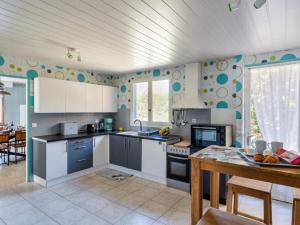 Maisons de vacances Holiday Home La Perle by Interhome : photos des chambres