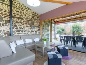 Maisons de vacances Holiday Home La chaumiere by Interhome : photos des chambres