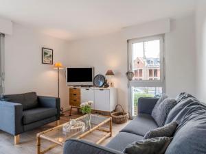 Apartment Les Embruns-5 by Interhome