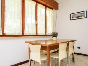 Apartment Villa Alba-1 by Interhome