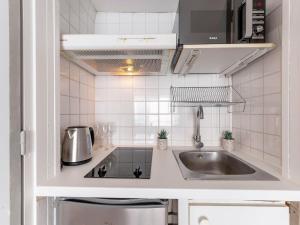 Apartment Le Marlyne 2-3 by Interhome