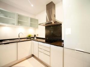 Apartment Pine Hills Ametista by Interhome