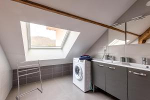 Appartements Ourea - duplex avec balcon : photos des chambres