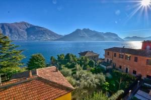 2-Bedroom Airconditioned Lakeview Apartment