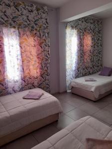 Standard Family Room room in Onisillos Hotel