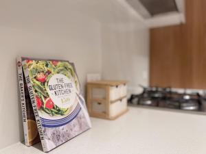 CBD RiverView 2Bed Apt Kingbed at Tallest building