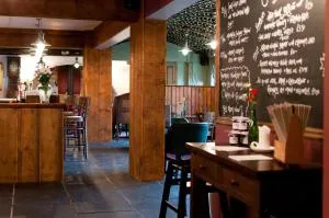 橡树宾馆 - Bradley