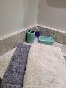 LOFT ENCANTADOR, PISCINA, VAGA, WiFi, AR CONDICIONADO"