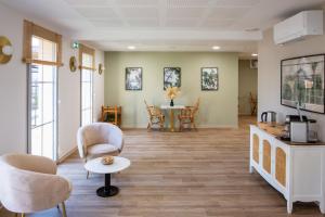 Appart'hotels L'Orangerie de Beausejour : photos des chambres