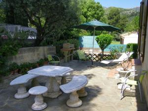 L arche en rez de jardin de villa à Toulon