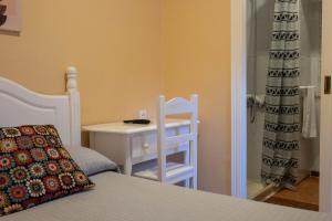 Single Room room in Hostal Sanvi