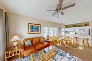 Away on Avian - Unit #3406A - Calabash