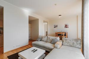 AirHome - Old Town View 2