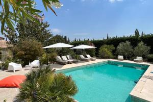 Villas Villa de 300 m au coeur du Luberon au calme sans vis a vis 5 chambres : photos des chambres