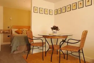 No. 4 Bligh's Yard - Hackington