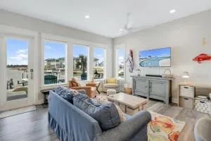 Bay Breeze, Unit 303 - Lamar