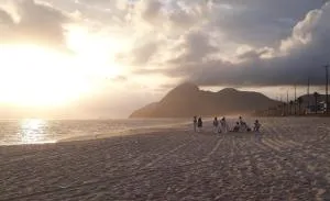 Kitnet em Itaipuaçu - 马里卡