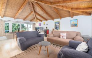 Apartment in Porec with terrace, air conditioning, WiFi, washing machine (4928-4)