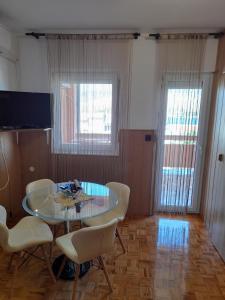 Apartment in Pag with sea view, terrace, air conditioning, WiFi (4891-1)